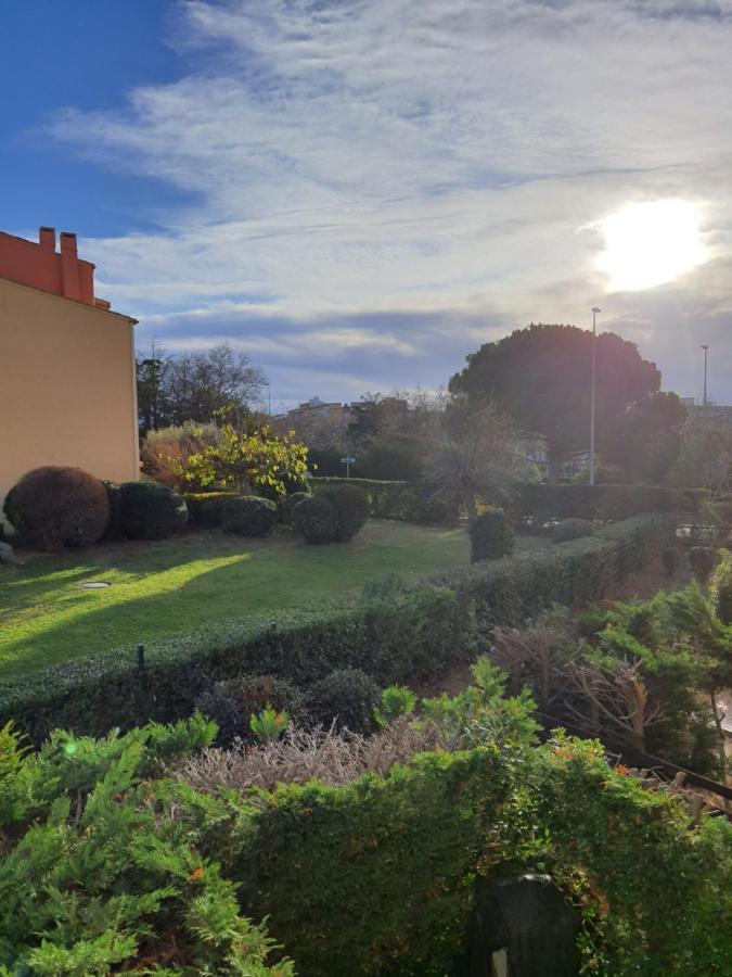 Studio 16 Le Cap D'Agde Avec Parking Prive Proche Du Centre 外观 照片