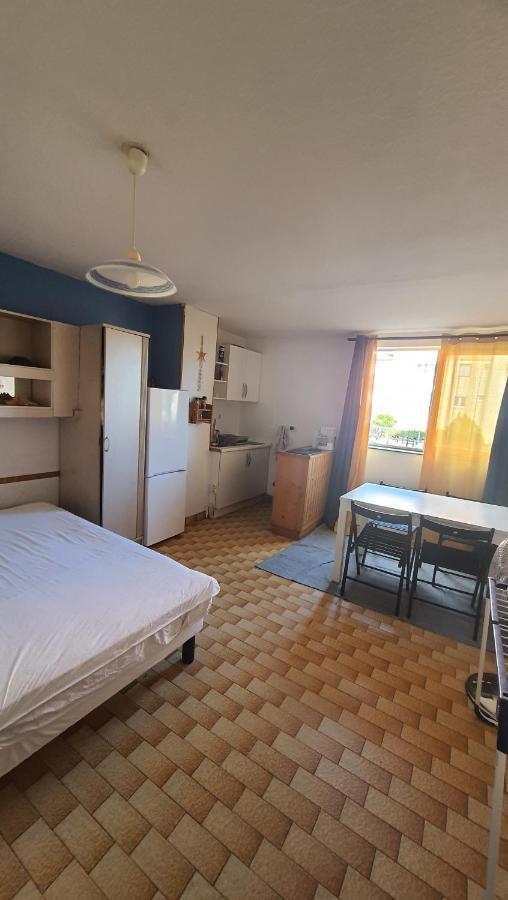 Studio 16 Le Cap D'Agde Avec Parking Prive Proche Du Centre 外观 照片